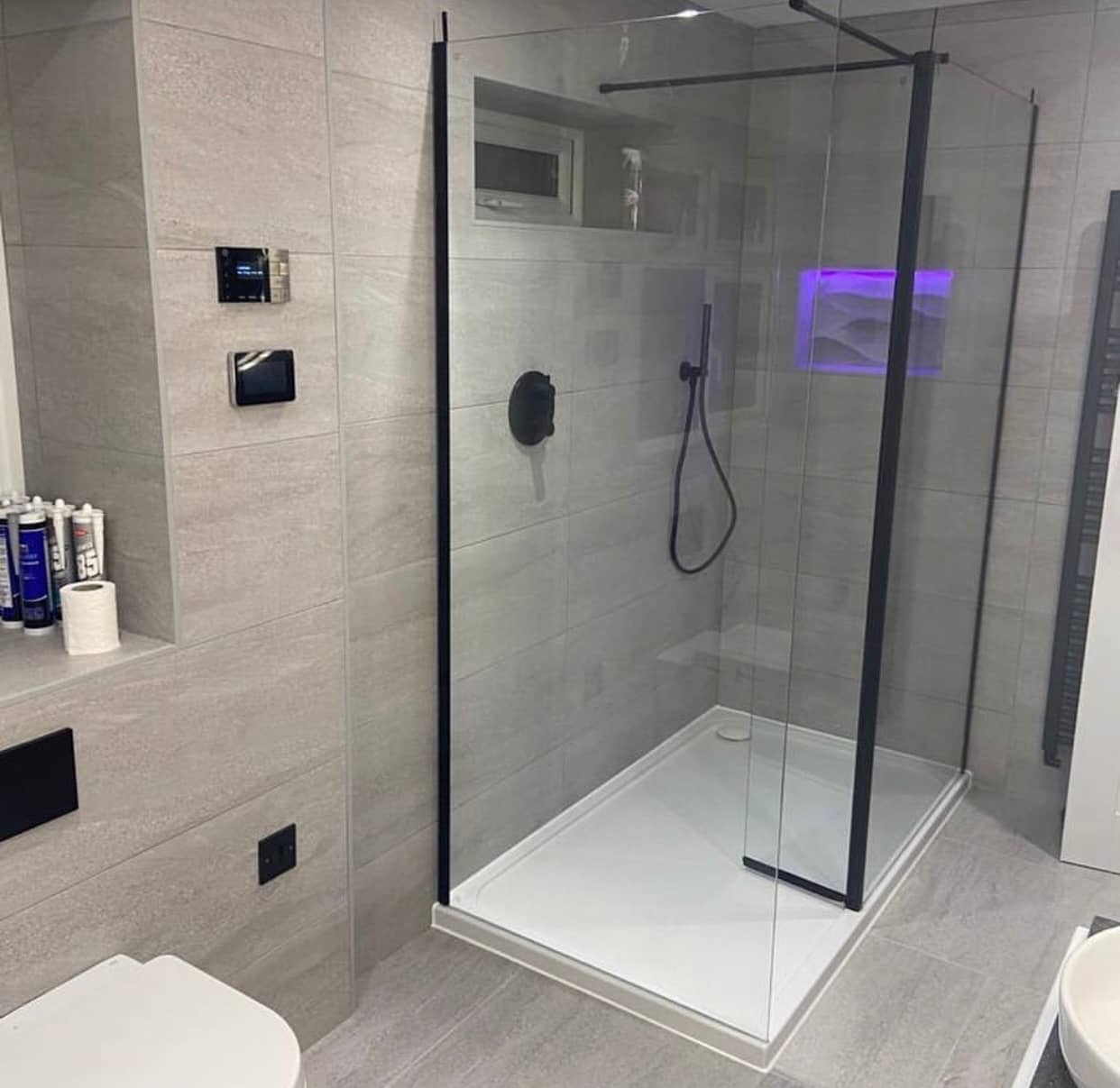 Building services in Strood